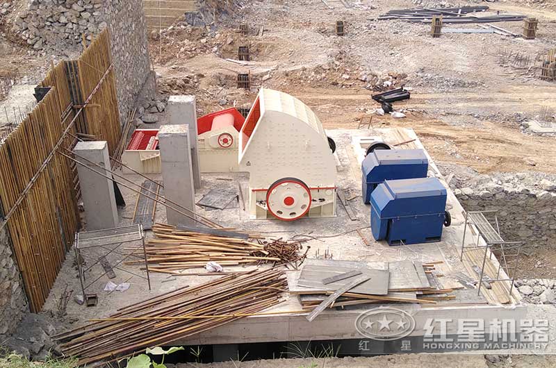 1615重錘破碎機參數(shù)_產(chǎn)量是多少？