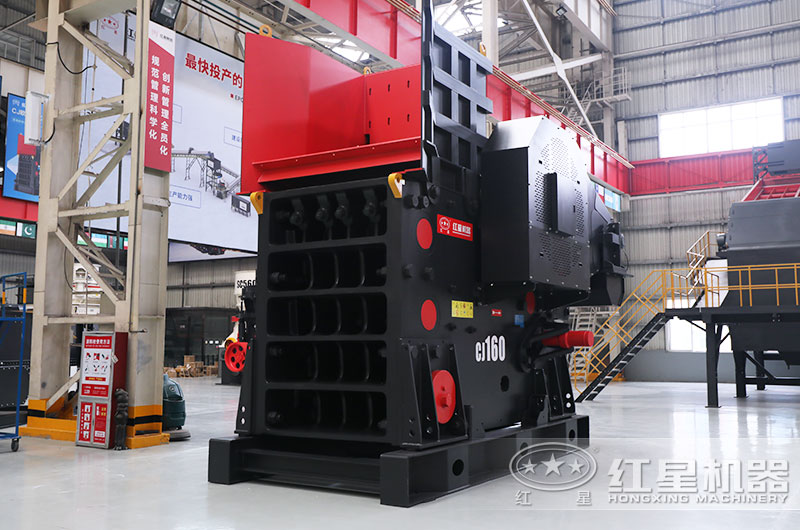 礦石破碎機(jī)多少錢一臺？大型機(jī)器型號